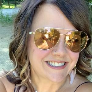 Meet your Posher, Kasey